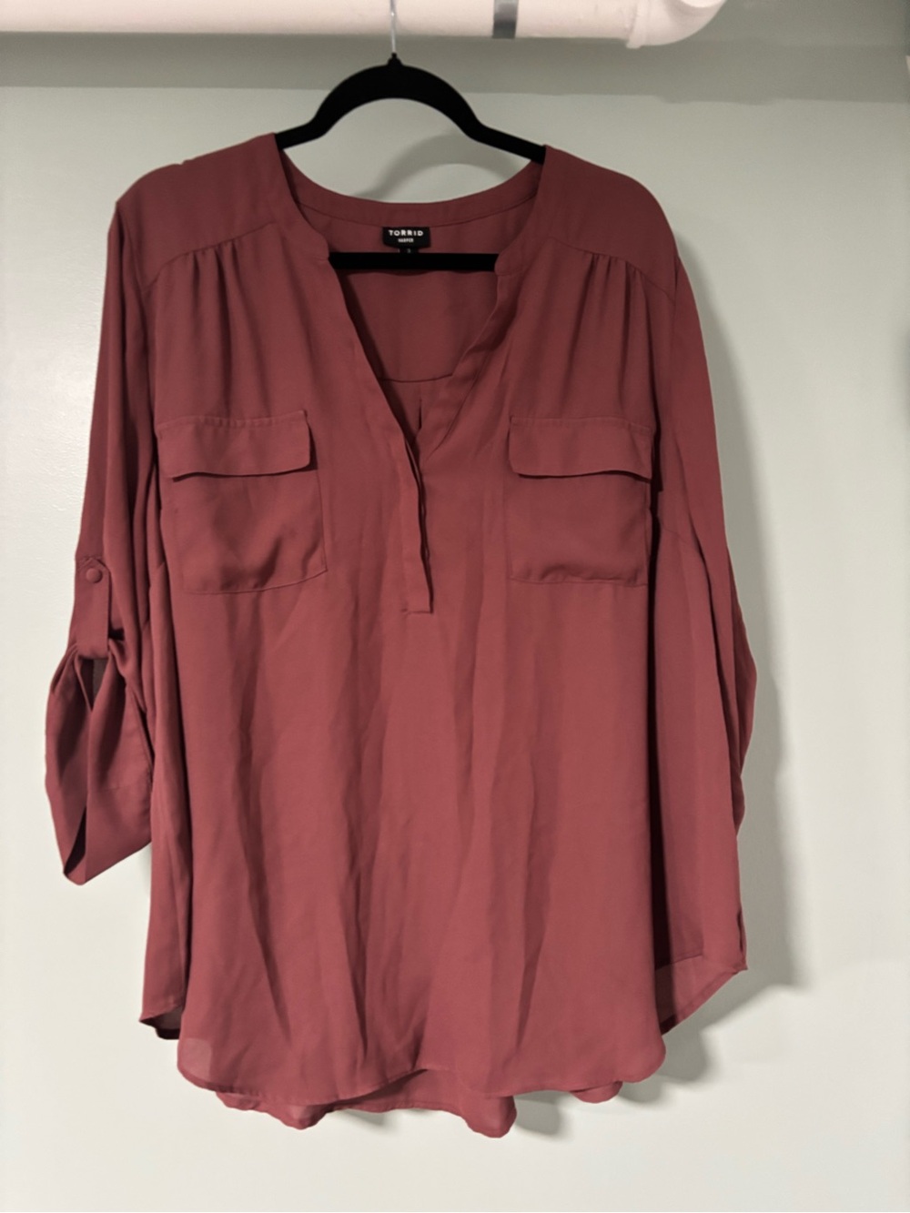 torrid rose-mauve split V-neck utility tunic